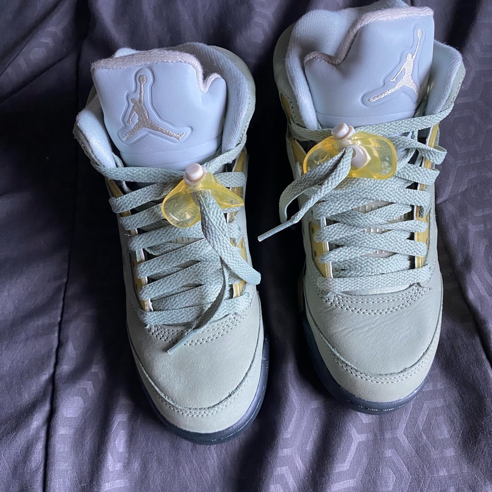 Air Jordan Retro 5 Jade Horizon